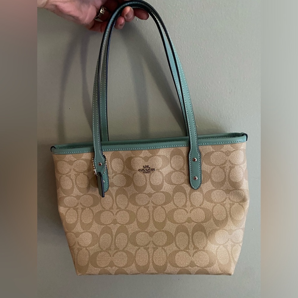 Coach purse NWT